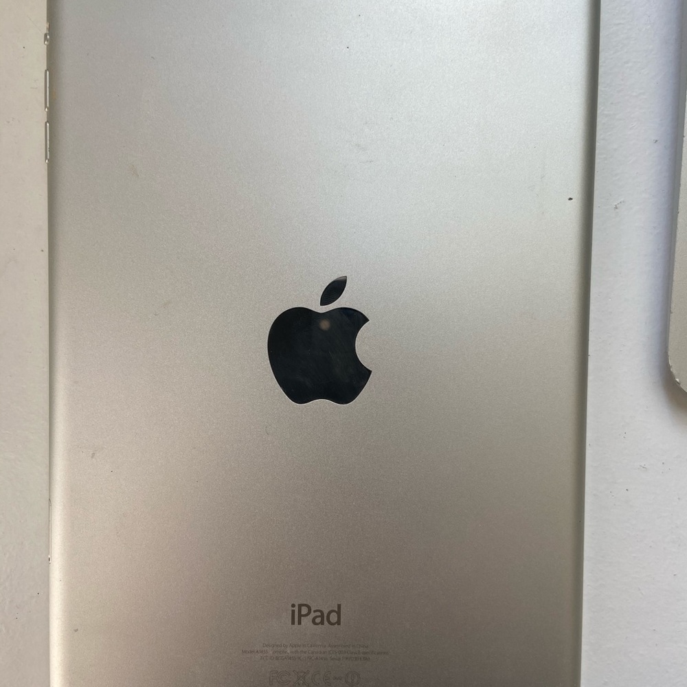 Apple iPad Mini 16GB WiFi + 4G, Verizon, White - Picture 6 of 9